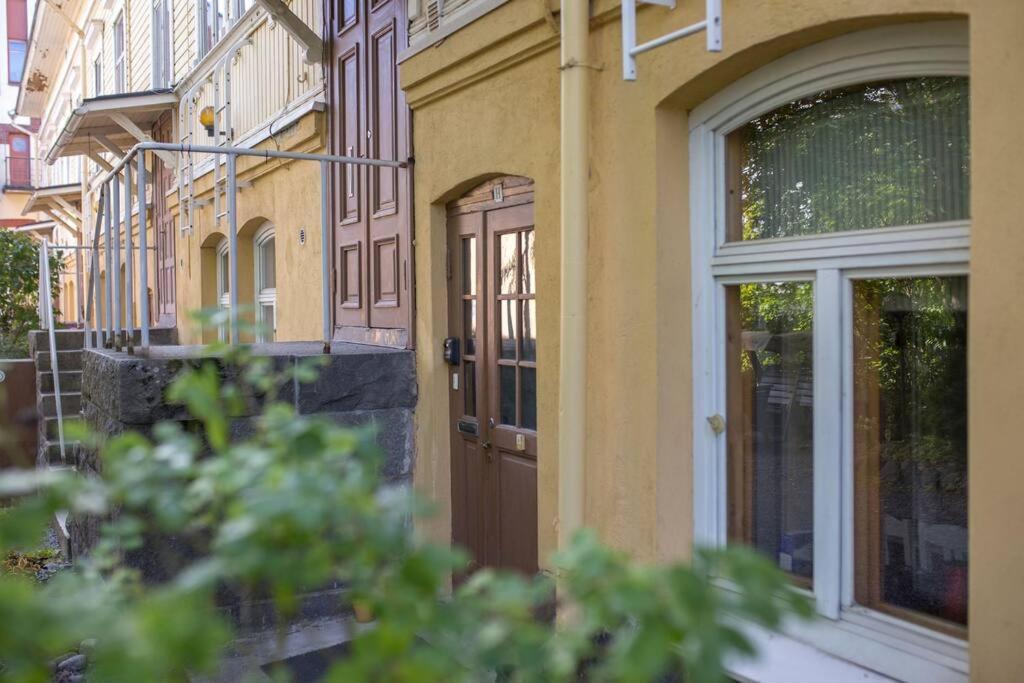A Lovely Apartment Near Railway Station And Arena. Tampere Esterno foto