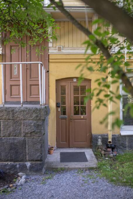 A Lovely Apartment Near Railway Station And Arena. Tampere Esterno foto