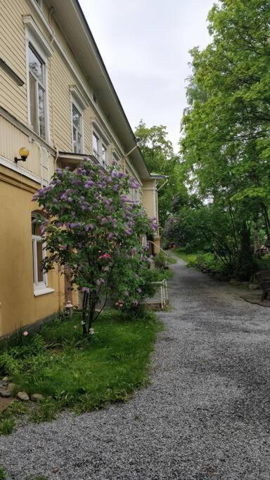 A Lovely Apartment Near Railway Station And Arena. Tampere Esterno foto